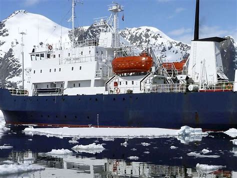 Polar Pioneers .